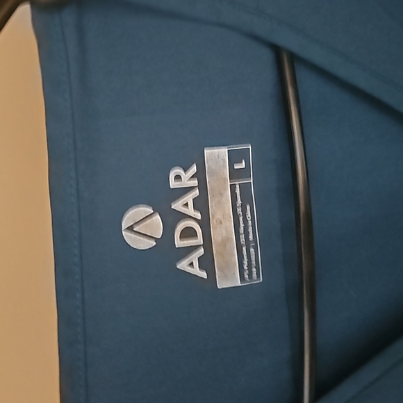 Adar Pro Scrub Set - Picture 3 of 8